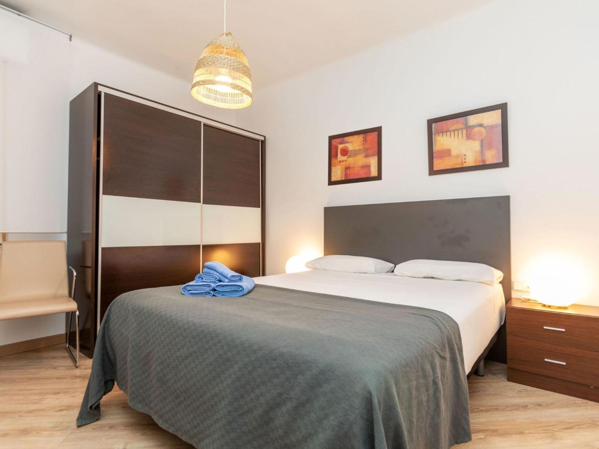 Apartment Eixample Esq Rocafort Diputacio By Interhome บาร์เซโลนา ภายนอก รูปภาพ